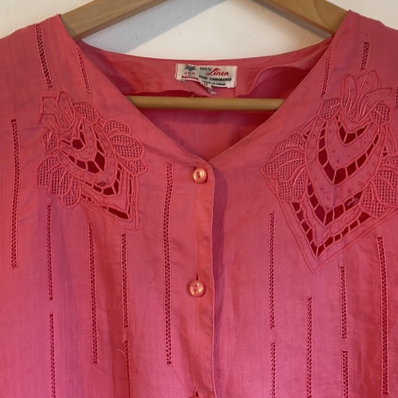 Vintage Daffodil Cutwork lace embroidered blouse - Picture 2 of 7